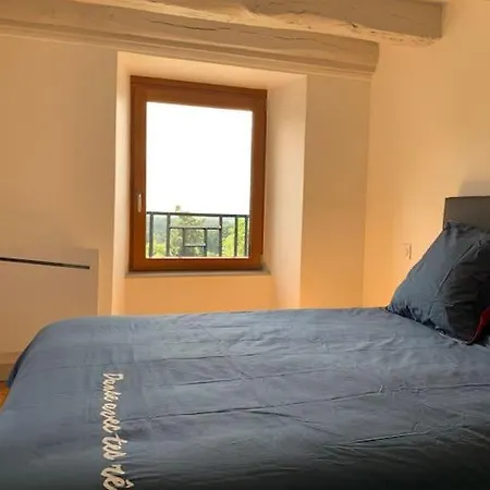 Holiday home Location Saisonniere A Montours